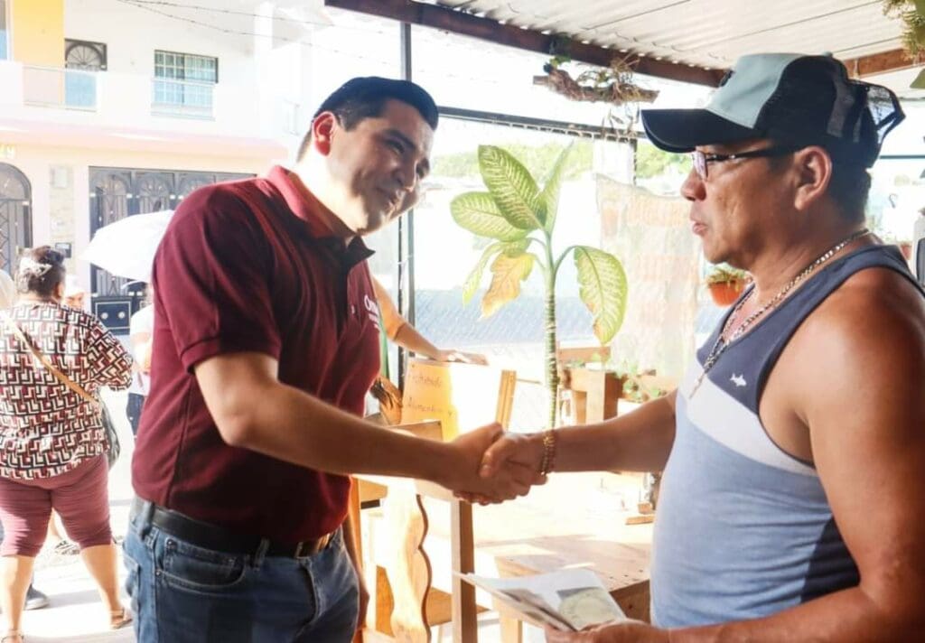 Omar Rodríguez sigue apoyando a la ciudadanía