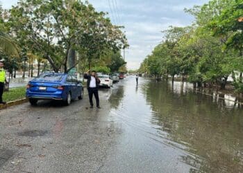 Activan operativo "Tormenta" en Cancún; caen 81 mm de lluvia en minutos