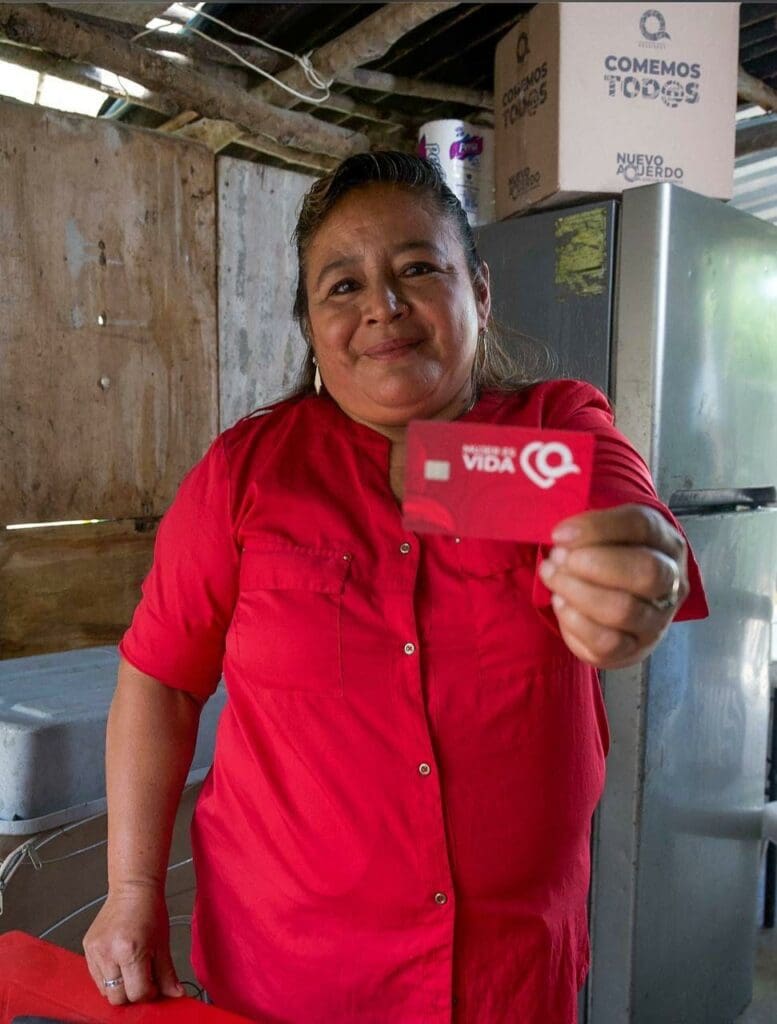 En Quintana Roo, ‘Mujer es Vida’ une a familias y transforma vidas: Pablo Bustamante