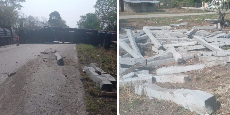 Terminan en carretera durmientes del Tren Maya, tras accidente en tramo Playa del Carmen-Tulum