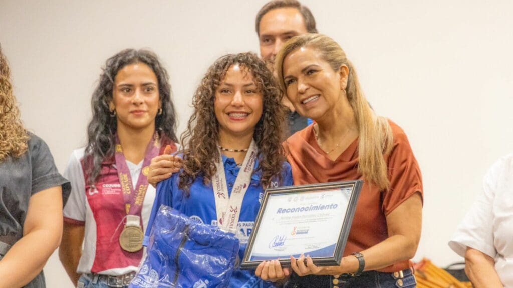 Lili Campos reconoce a los medallistas solidarenses de los Nacionales CONADE 2023