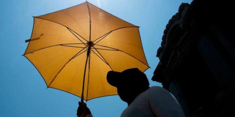 Aumentan casos de enfermedades gastrointestinales en Playa del Carmen debido al calor