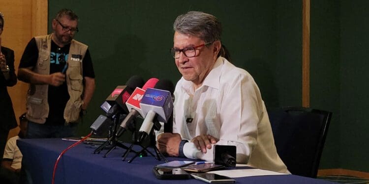 Pide Ricardo Monreal, desde Cancún, mesura a 'corcholatas' 