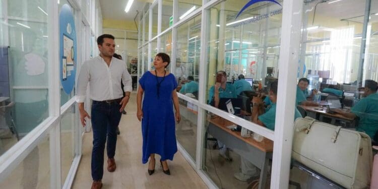 Fortalecemos la unión con la sociedad civil organizada por el Bienestar de Quintana Roo: Pablo Bustamante
