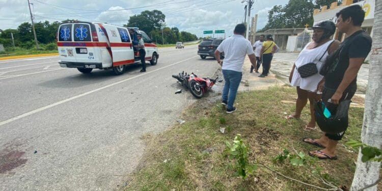 Atropellan a motociclista en carretera de Chetumal-Bacalar