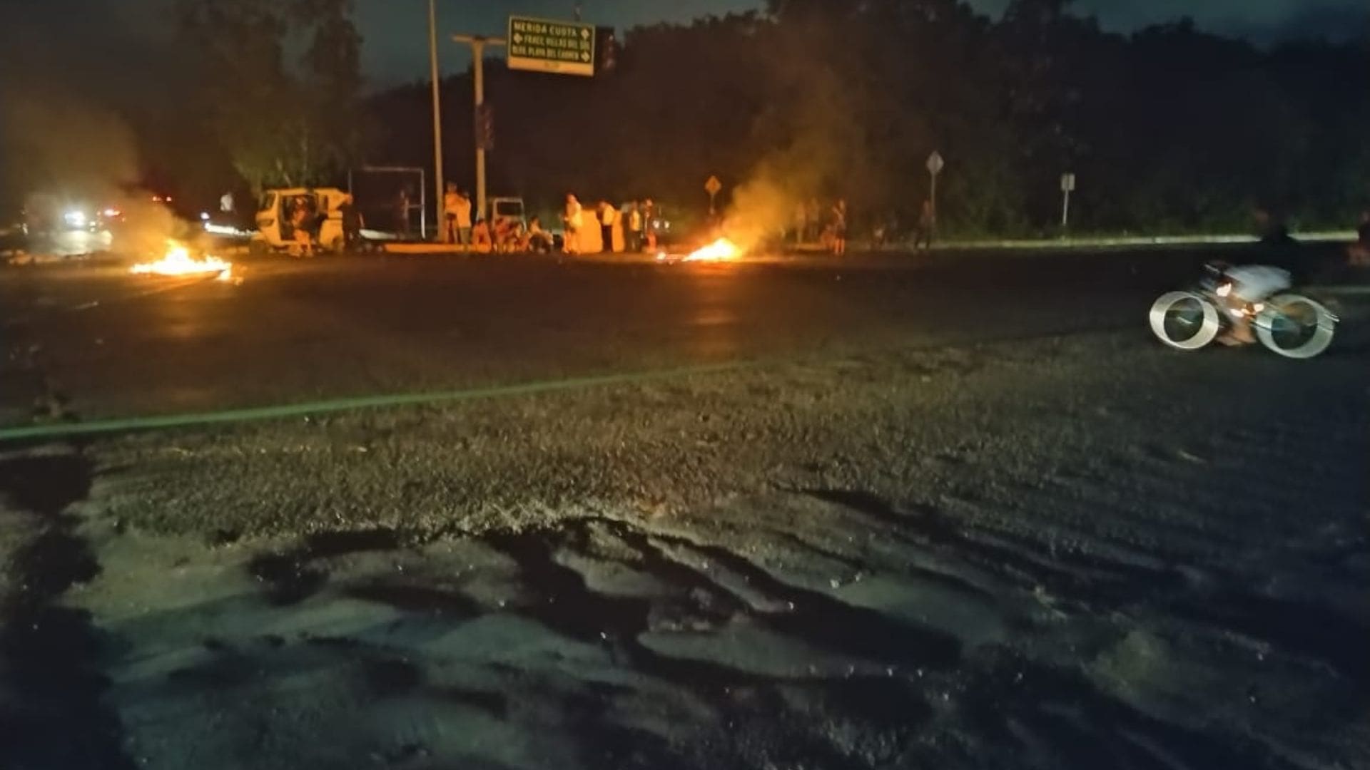 Amplían bloqueo en Villas del Sol 