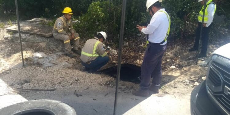 Incendio en registro de la CFE deja sin luz, otra vez, al norponiente de Playa del Carmen