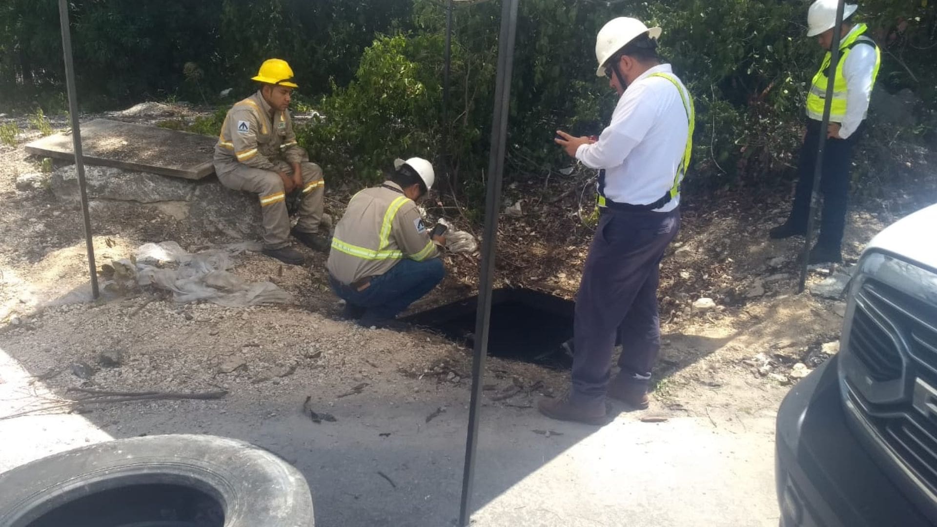 Incendio en registro de la CFE deja sin luz, otra vez, al norponiente de Playa del Carmen