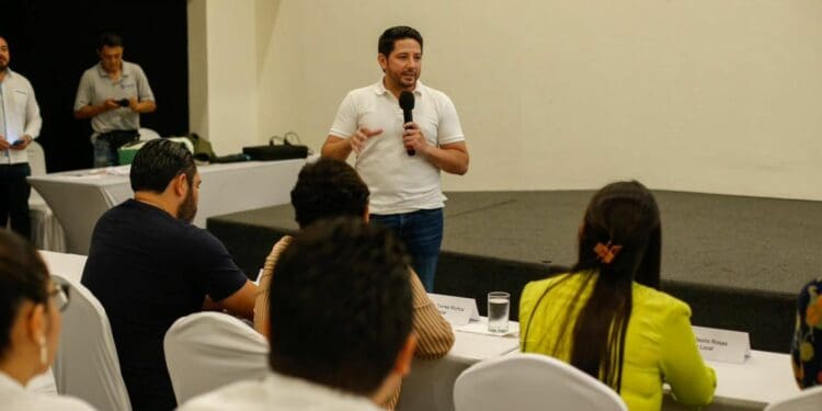 Intensifica Renán Sánchez la capacitación de la estructura verde rumbo al 2024