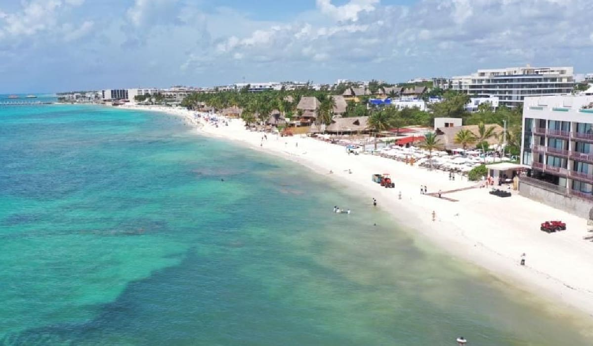 Costas de Playa del Carmen a tope en verano, en especial en fines de semana