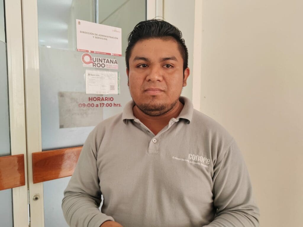 Analizan educadores del Conafe nuevos libros de texto gratuitos en la Uimqroo de José María Morelos