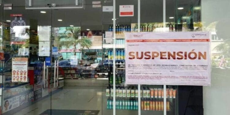 Clausura Cofepris 23 farmacias en Quintana Roo por posible venta de fentanilo y otras irregularidades