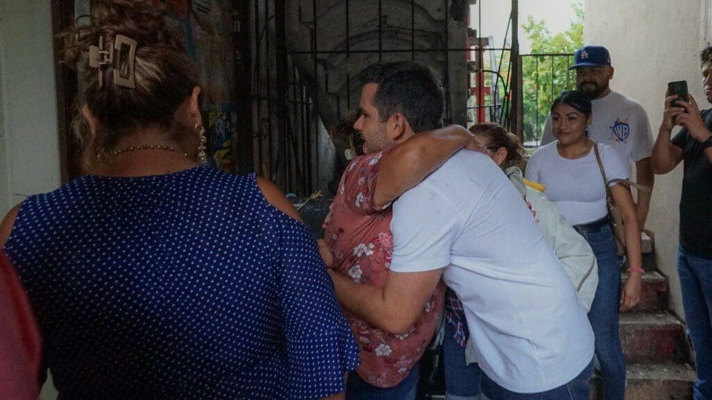 Destacan cancunenses trabajo a ras de piso de Pablo Bustamante