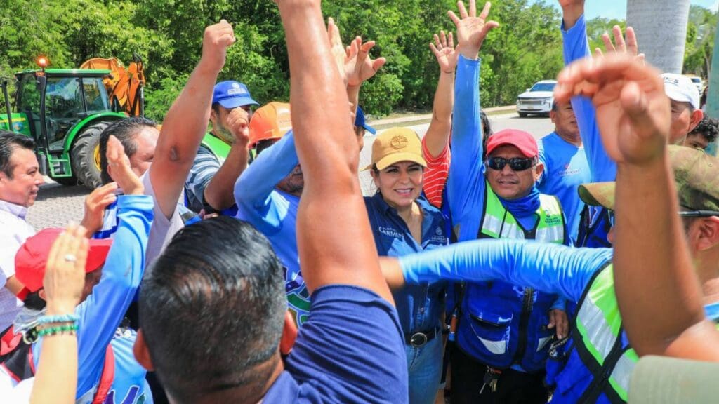 Solidaridad eficientiza la limpieza de las vialidades