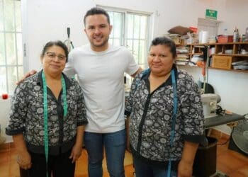 Fortalece Pablo Bustamante trabajo con asociaciones civiles de Cancún