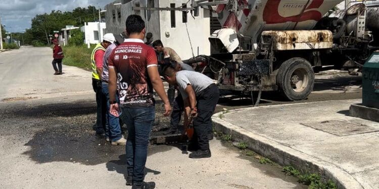 Continúan trabajos en la colonia Pacto Obrero