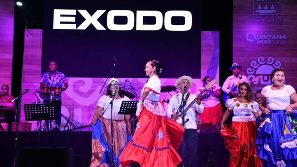 Inauguran galería de arte en la Expofer 2023