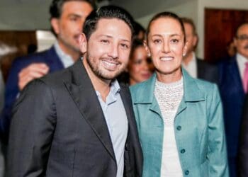 Asiste Renán Sánchez a la entrega de constancia de Claudia Sheinbaum, por parte del Partido Verde
