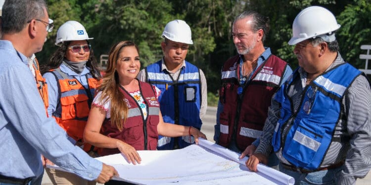 Supervisa Mara Lezama inicio de obra en la 180 D, acceso a la estación del Tren Maya en Cancún