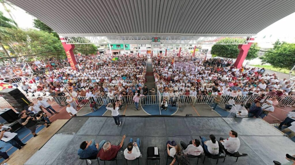 "Nosotros somos los únicos que podemos garantizar estabilidad económica y política", Claudia Sheinbaum en Veracruz