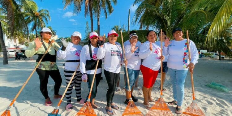 Gobierno de Atenea Gómez mantiene la excelencia de las playas de Isla Mujeres