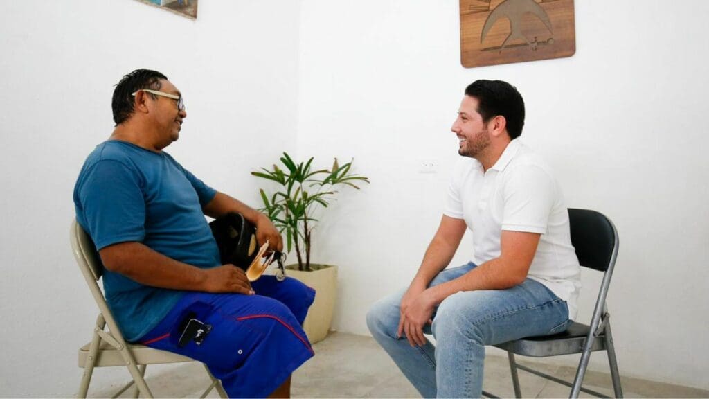 Con más de mil familias beneficiadas, cumple un año la casa de gestión y atención ciudadana del diputado por Cozumel, Renán Sánchez