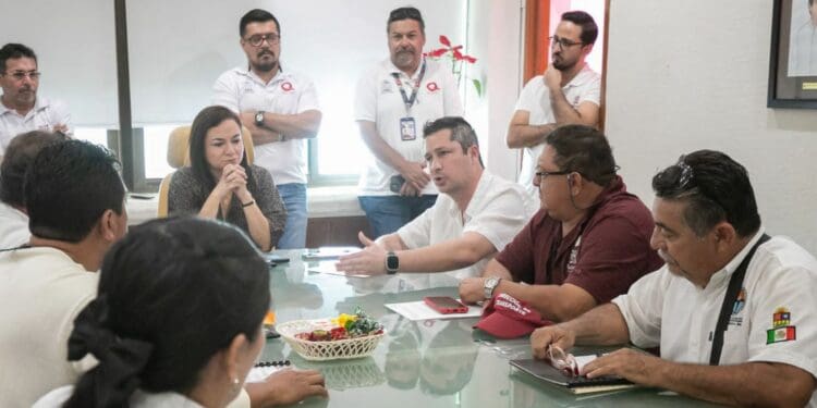 Imoveqroo otorgará 150 permisos temporales a taxistas de Cozumel para que no continúen las protestas