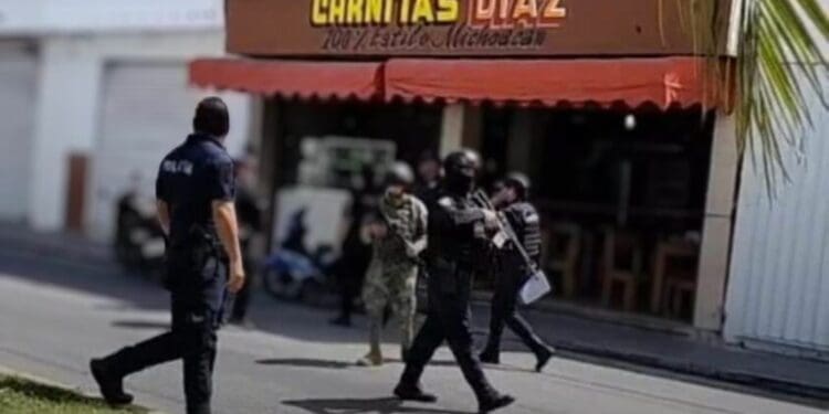 Ejecutan a una persona en comercio de Cozumel; circula en redes presunto toque de queda