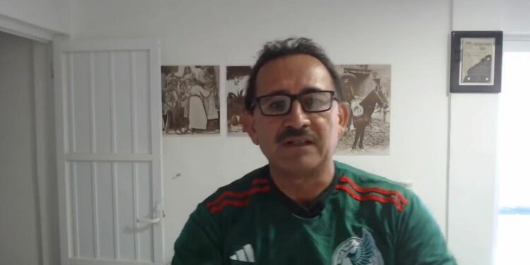 Fundador de la 4T y llama a no votar por candidatos de Morena provenientes de otros partidos; estuvo en el MAS