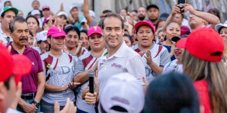 Más voluntades se suman al proyecto de Diego Castañón: locatarios y vecinos de la colonia centro le refrendan su apoyo
