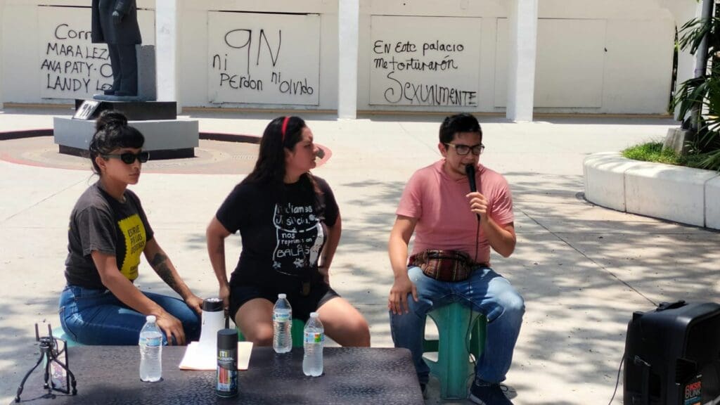 Anuncian víctimas del 9N bloqueos en la Zona Hotelera de Cancún los días 9 de cada mes