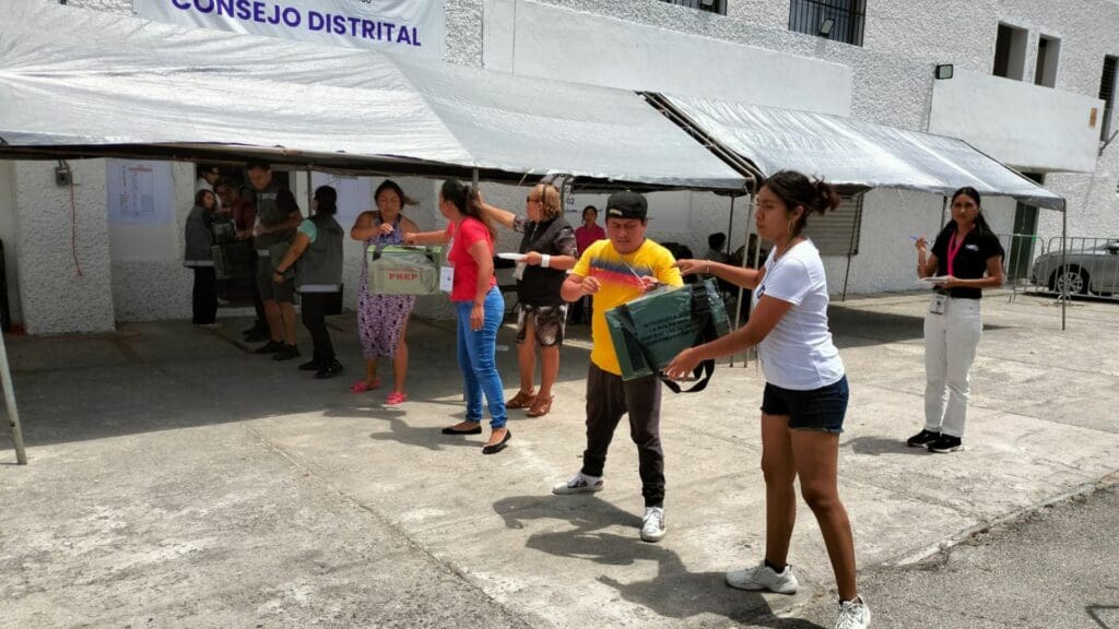 Concluyen ocho conteos distritales en Q. Roo; confirman triunfos de candidatos a diputados
