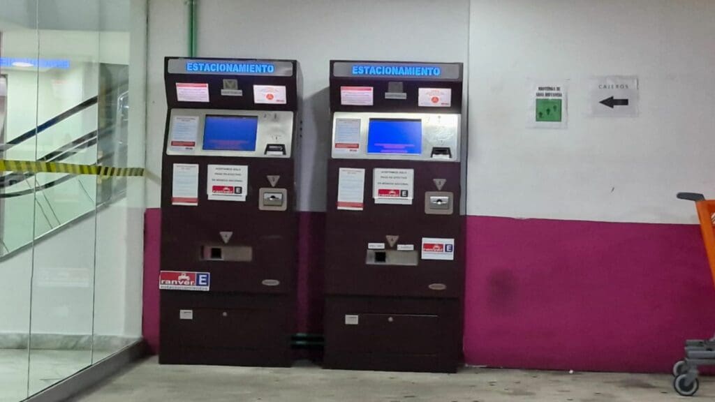 Estacionamiento de Las Américas de Cancún pagó 60 mil pesos de multa; ya opera de nuevo