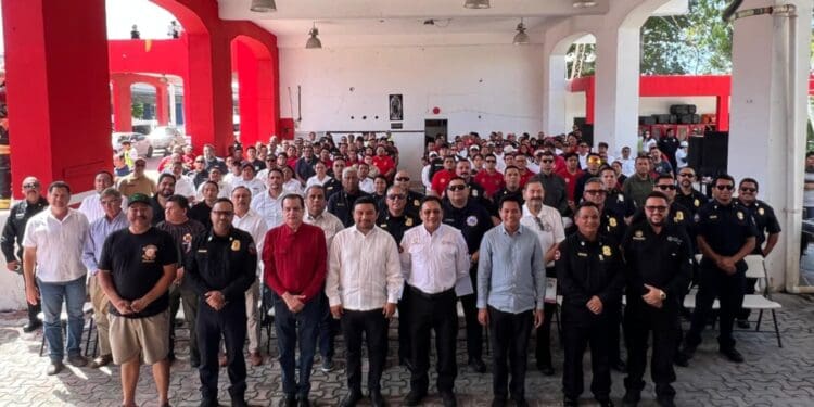 Playa del Carmen confirma su liderazgo en materia de protección civil; concluye el Congreso Nacional de Bomberos 2025