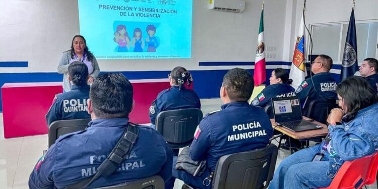 Gobierno de Playa del Carmen impulsa capacitación en perspectiva de género y prevención de violencia digital.