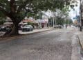 Ayuntamiento de Playa del Carmen atiende presencia de resina en vialidad de la avenida 30