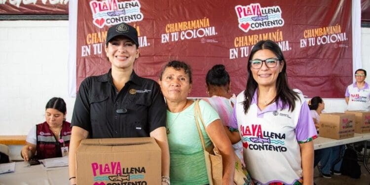 Estefanía Mercado lleva la “Chambamanía” a la colonia Colosio con todos los servicios municipales gratis.