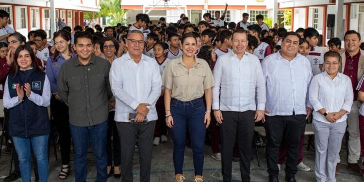Los jóvenes de Playa del Carmen cuentan con su presidenta Estefanía Mercado