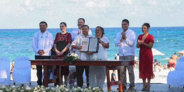 Gobierno de Estefanía Mercado fortalece la unión familiar con las Bodas Colectivas 2026 del DIF Playa del Carmen.