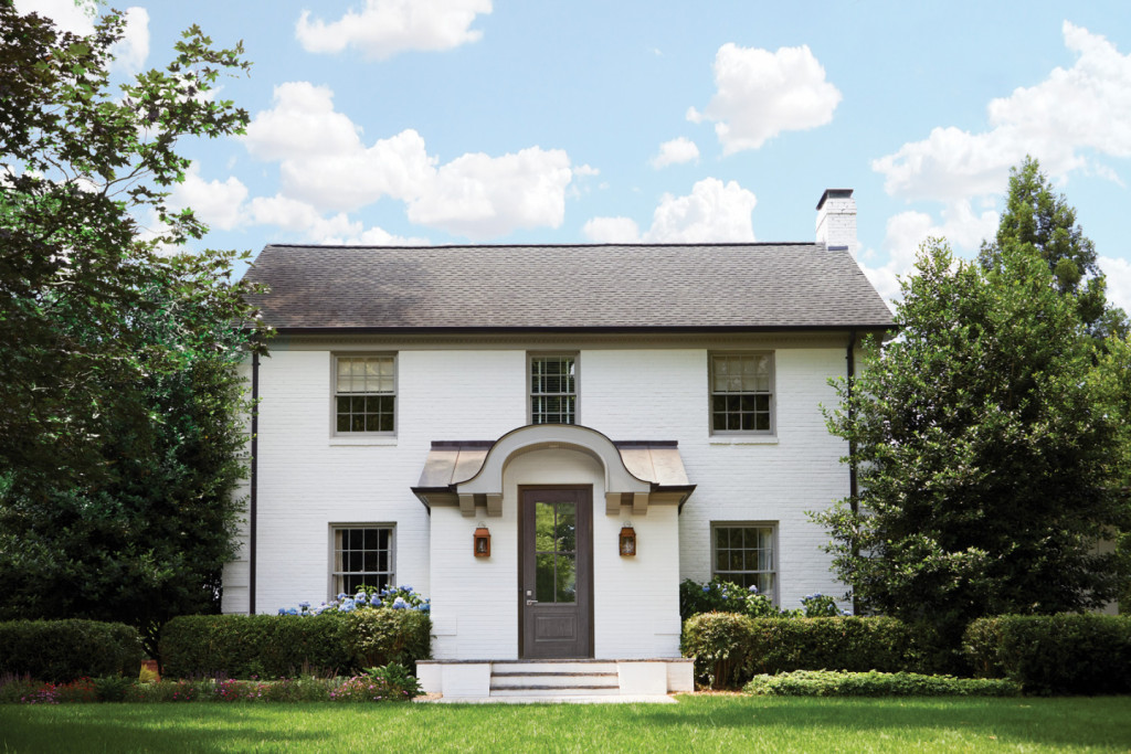 Elevate Your Home's Curb Appeal & Character with JELD-WEN Front Doors