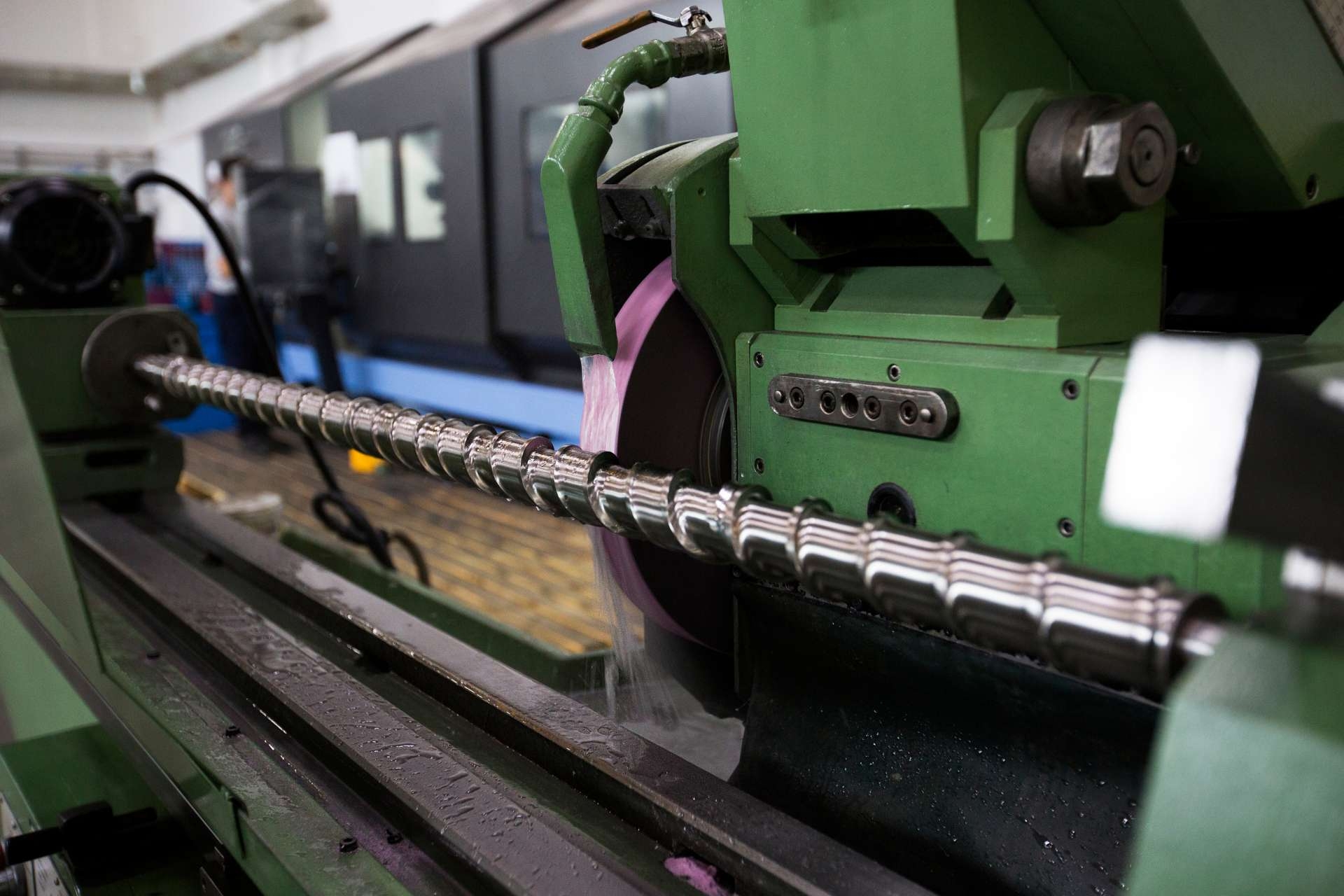 How can gearbox backlash be measured and quantified accurately?