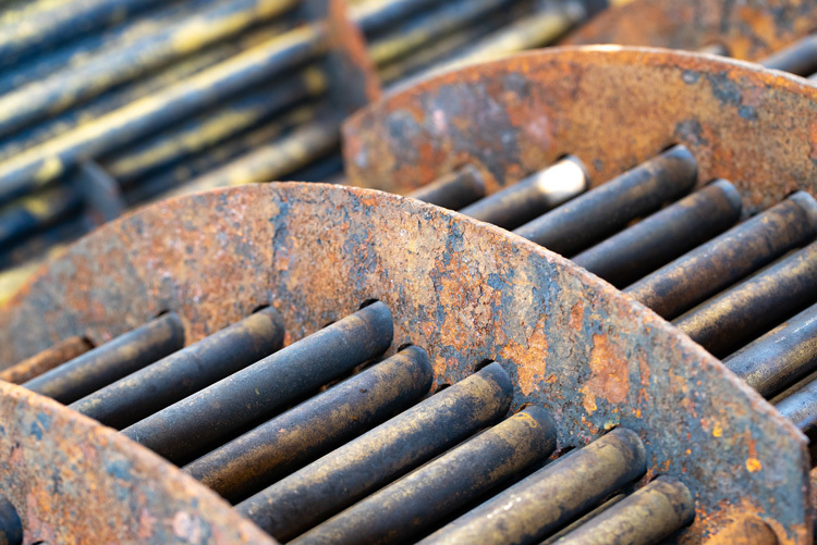 The Best Way to Clean Cast Iron (Stainless Steel & Glassware, too!) - Roots  & Boots