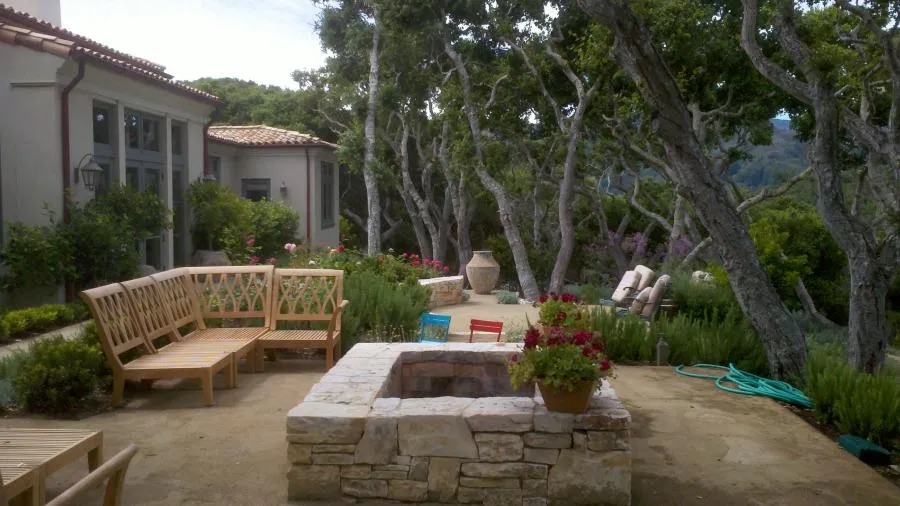 Outside Your Home: How to Find and Choose the Right Contractor