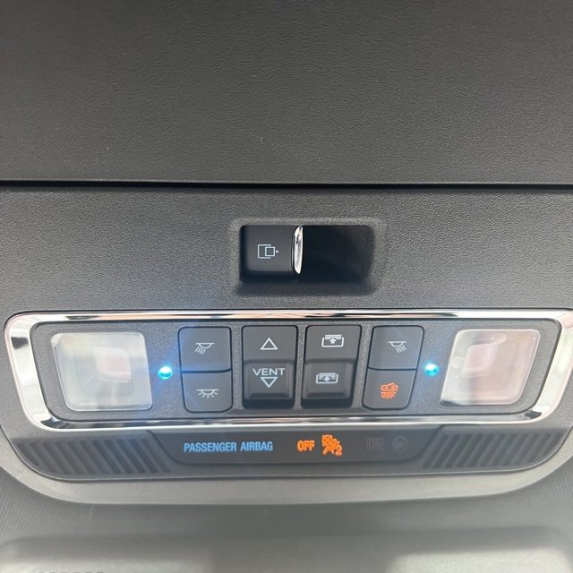 Used 2022 Ford XL image 48