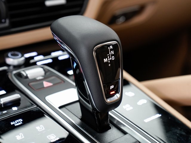 New 2023 Porsche Cayenne Base