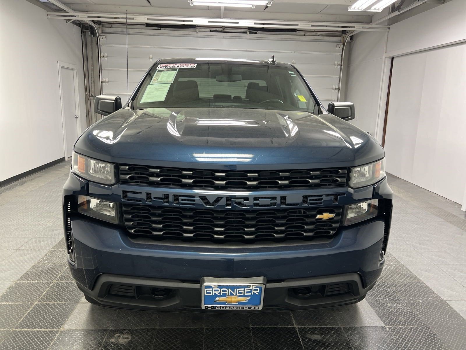 PreOwned 2020 Chevrolet Silverado 1500 Custom Crew Cab Pickup in