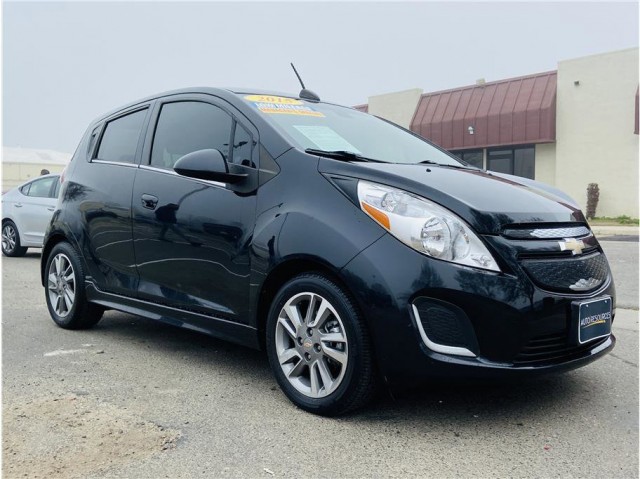 Pre-Owned 2015 Chevrolet Spark EV LT