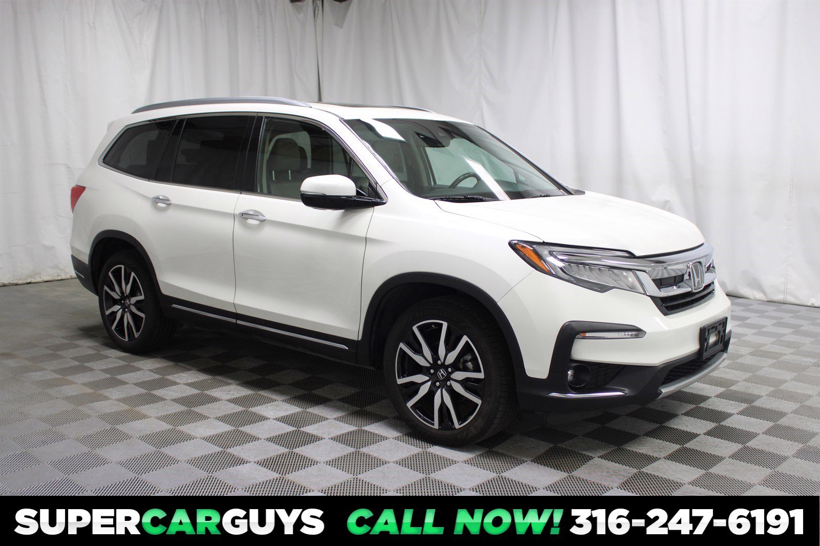 Pre-Owned 2019 Honda Pilot Touring 8-Passenger Sport Utility in Wichita  #U581409 | Super Car Guys