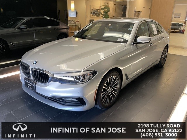Pre-Owned 2018 BMW 5 Series 530i