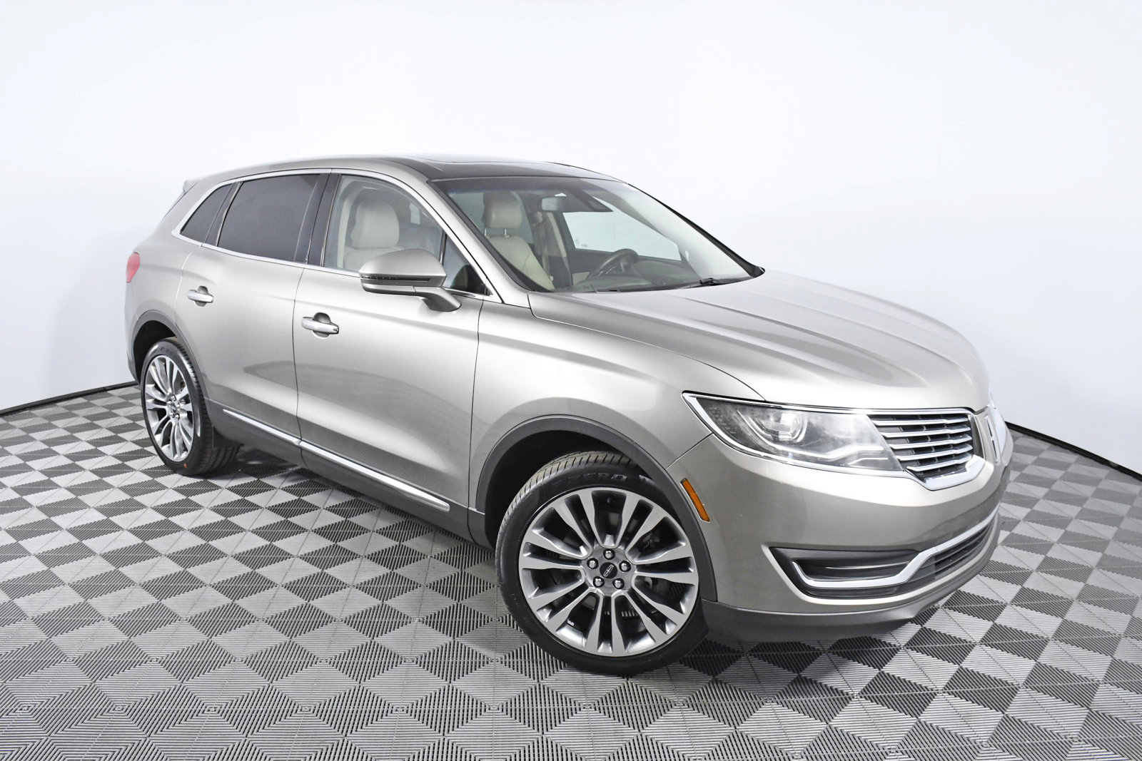 Pre-Owned 2016 Lincoln MKX Reserve AWD Sport Utility